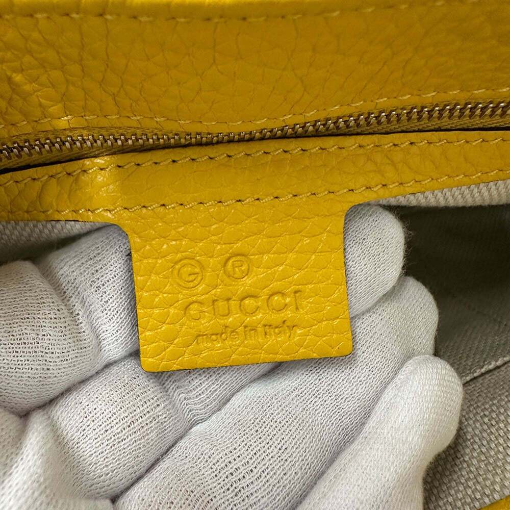 GUCCI Authentic Yellow Leather Shoulder Bag - Picture 13 of 14